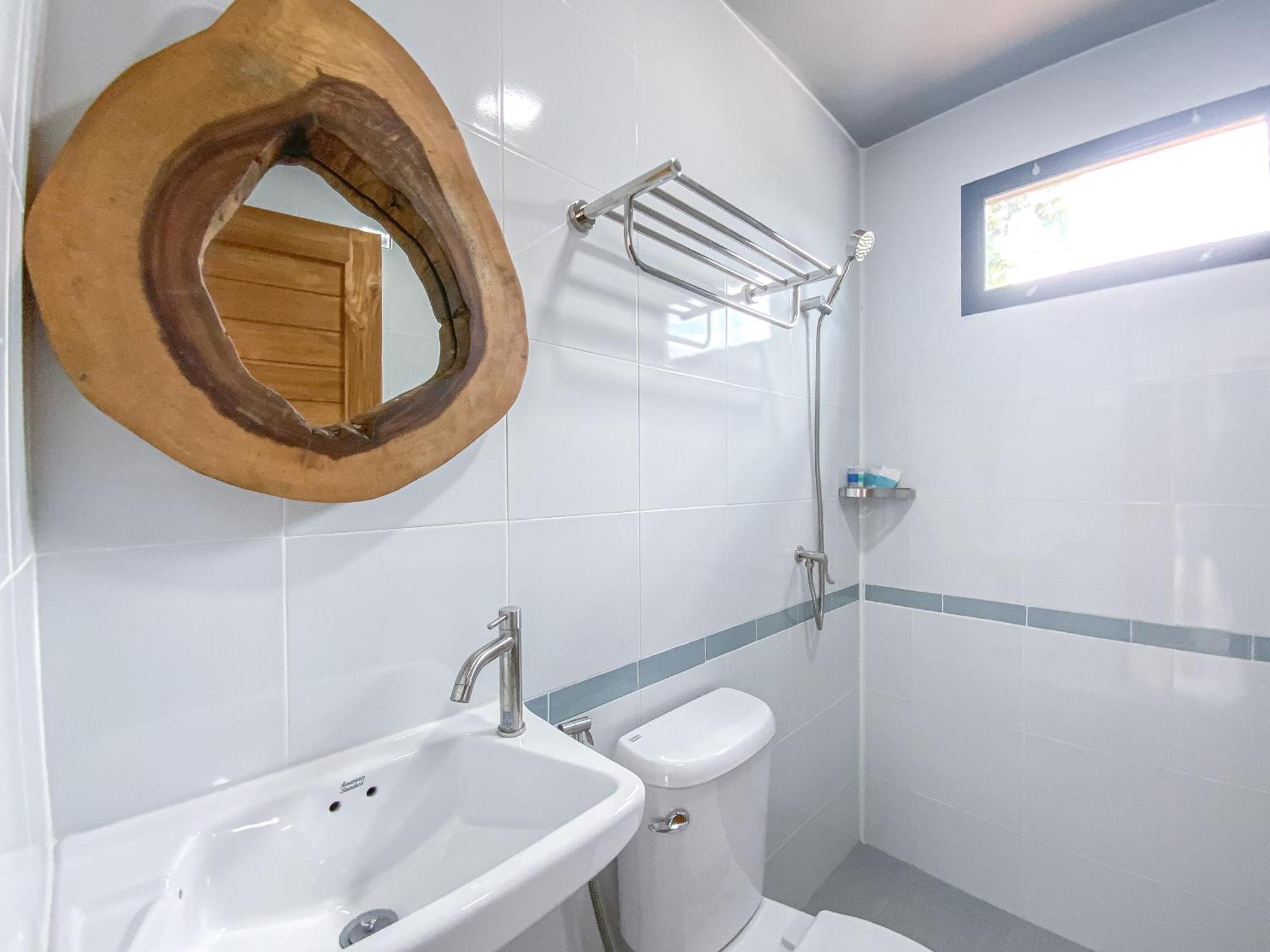 Hotel Samet Nangshe Goodview Takua Thung Exterior foto